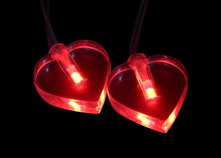 Heart-shaped solar string lights